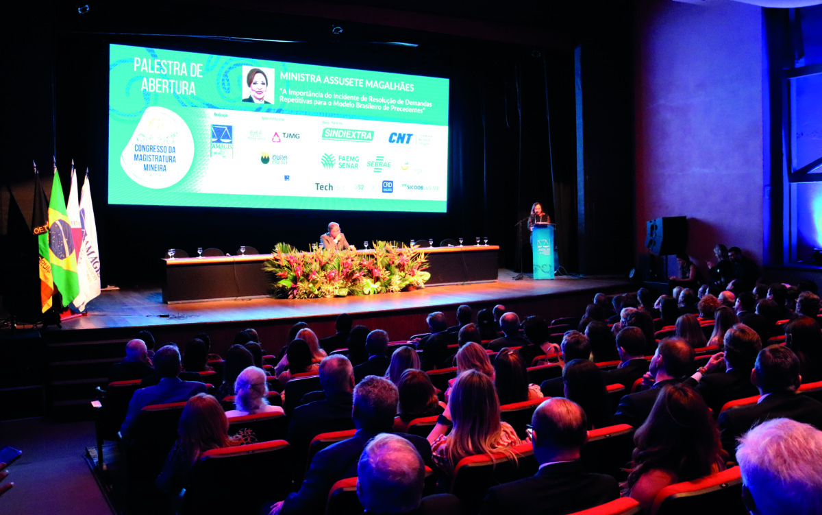 Congresso Da Magistratura Mineira Re Ne Autoridades Para Debater